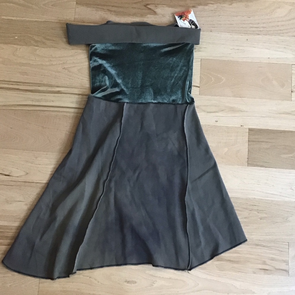 NWT strapless velvet & cotton spandex green dress size small